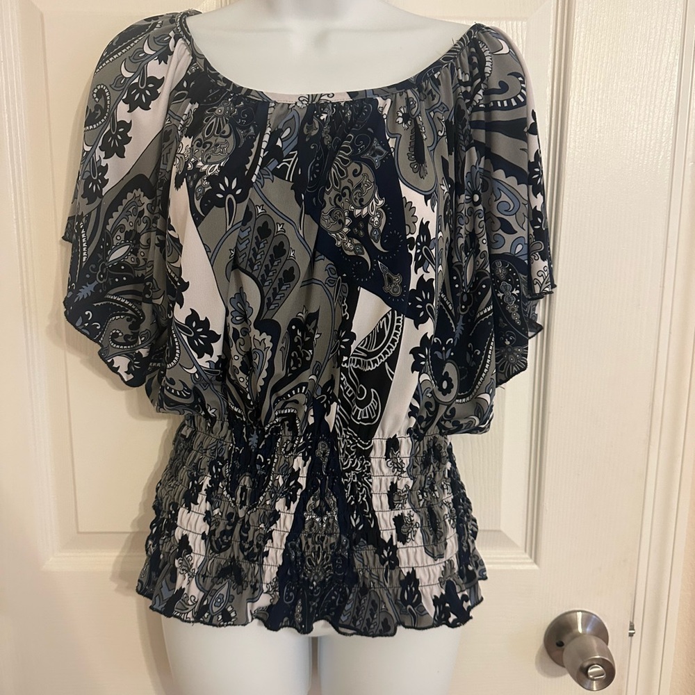 Cocomo Navy and Gray Paisley Blouse
